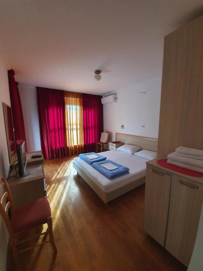 Apartments Boreta Budva Ngoại thất bức ảnh